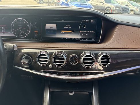 Used 2016 Mercedes-Benz S 550 4MATIC Sedan image 23