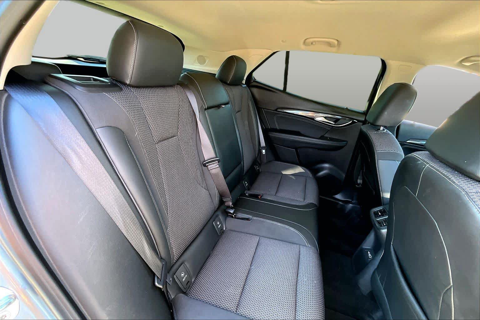 Used 2022 Buick Envision Preferred FWD image 13