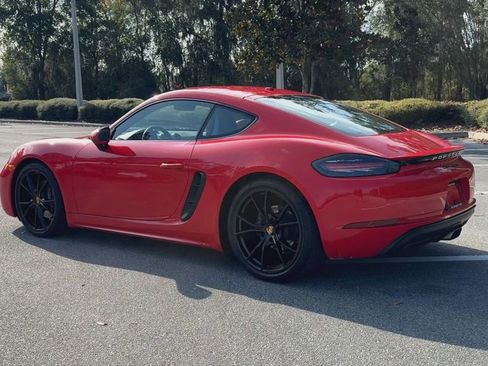 Used 2025 Porsche 718 Cayman image 6