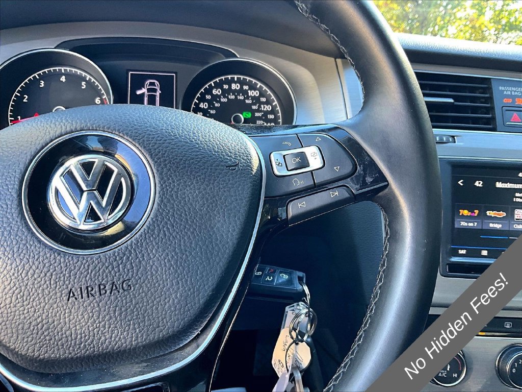 Used 2017 Volkswagen Golf S AWD/4WD image 16