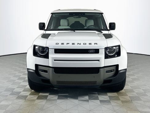 New 2026 Land Rover Defender 110 S image 2