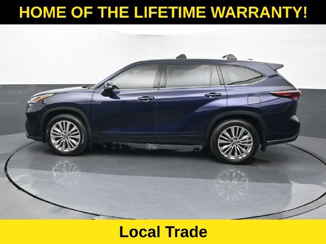 Used 2025 Toyota Highlander Platinum AWD/4WD image 4