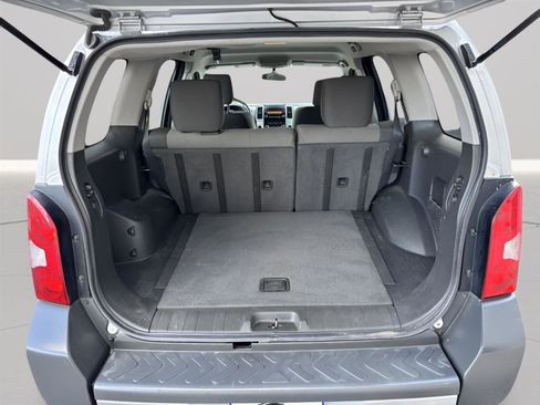 Used 2014 Nissan Xterra X image 25