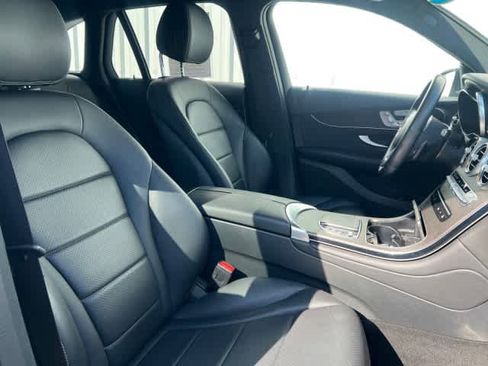 Certified 2022 Mercedes-Benz GLC 300 4MATIC image 15