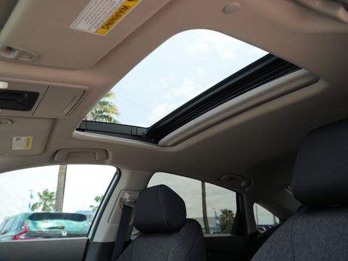 Used 2025 Honda Accord SE image 15