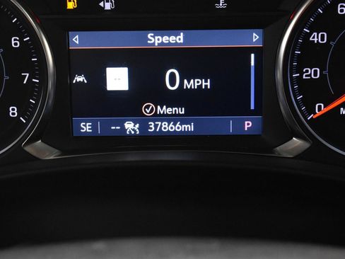 Used 2022 GMC Terrain SLE w/ Driver Convenience Package FWD image 23