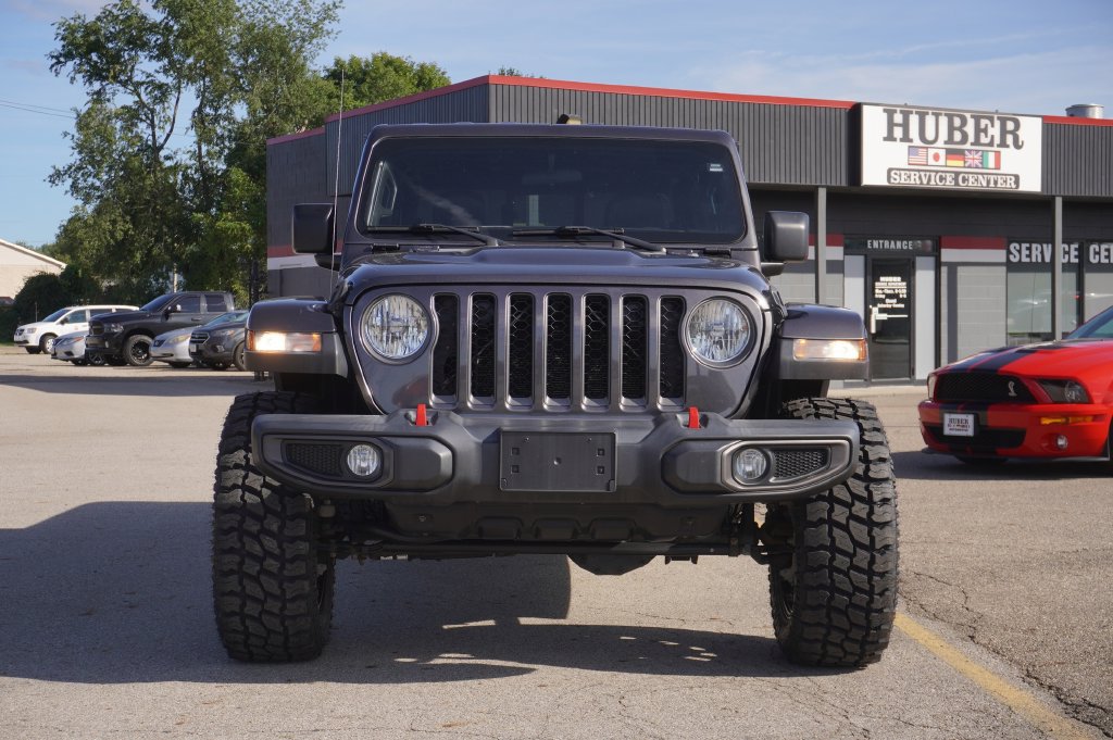 Used 2021 Jeep Gladiator Rubicon w/ Trailer Tow Package AWD/4WD image 2