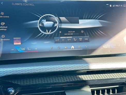 New 2026 BMW 330i Sedan image 13