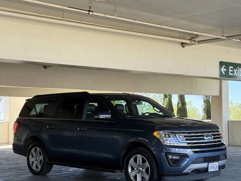 Used 2018 Ford Expedition Max XLT image 20