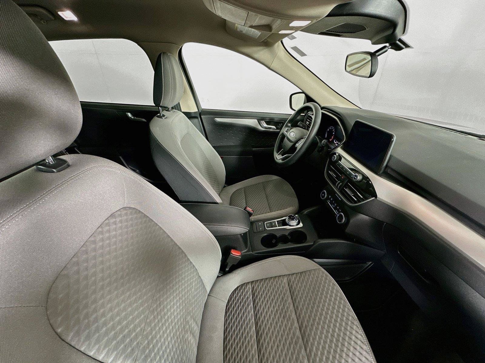 Used 2020 Ford Escape SE AWD/4WD image 28