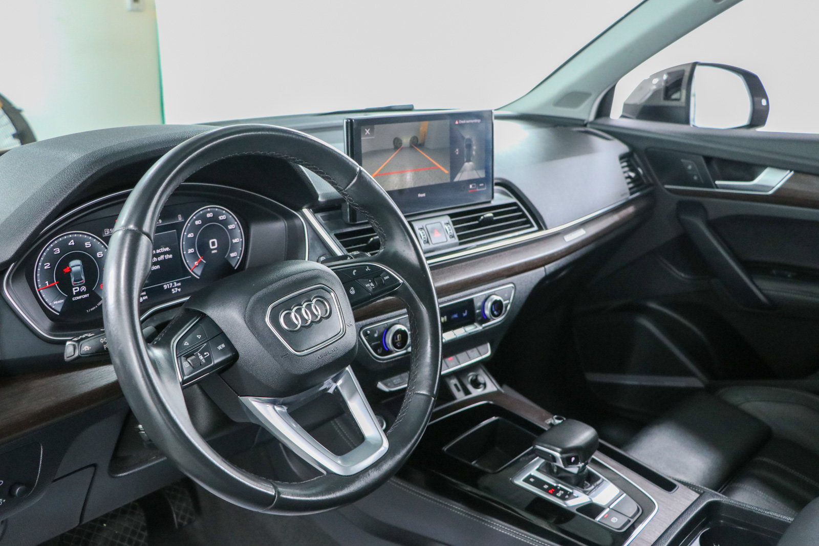 Used 2023 Audi Q5 2.0T Premium Plus w/ Premium Plus Package AWD/4WD image 23