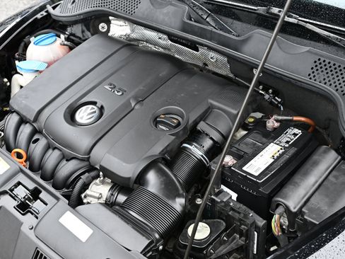 Used 2013 Volkswagen Beetle 2.5 50's Edition image 39