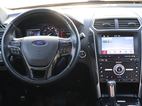 Used 2017 Ford Explorer Limited w/ Equipment Group 301A image 16