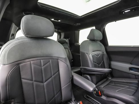 Used 2027 Kia Telluride X-Line SX Prestige w/ Towing Package AWD/4WD image 28