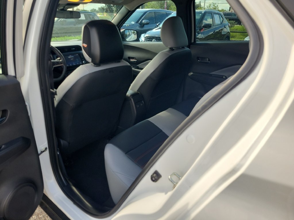 Certified 2023 Nissan Kicks SR w/ SR Premium Package FWD image 9