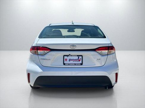 Certified 2025 Toyota Corolla LE FWD image 6