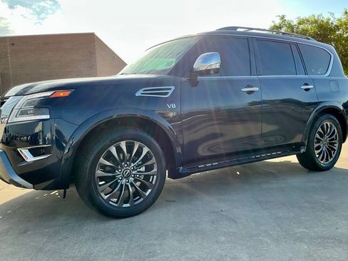 Used 2021 Nissan Armada Platinum w/ Captain's Chairs Package image 6