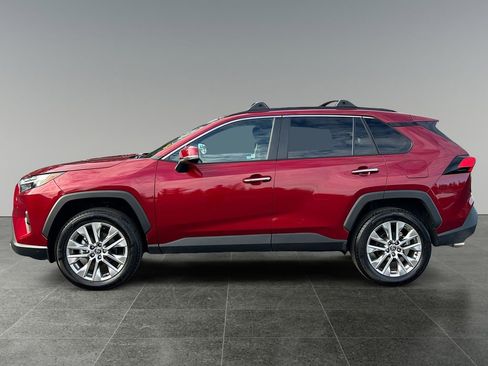 Used 2025 Toyota RAV4 Limited w/ Advanced Technology Package image 4