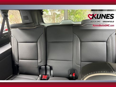 New 2026 GMC Yukon XL Elevation image 34