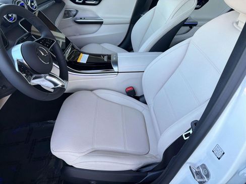 New 2026 Mercedes-Benz C 300 Sedan image 5