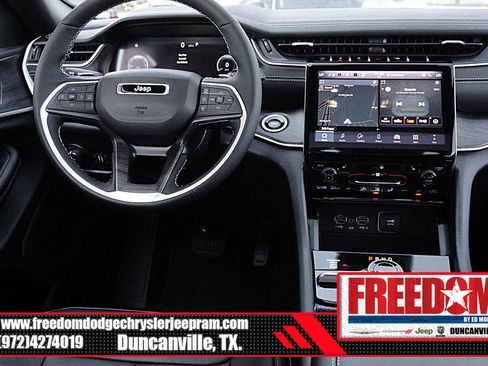 New 2025 Jeep Grand Cherokee L Limited image 18