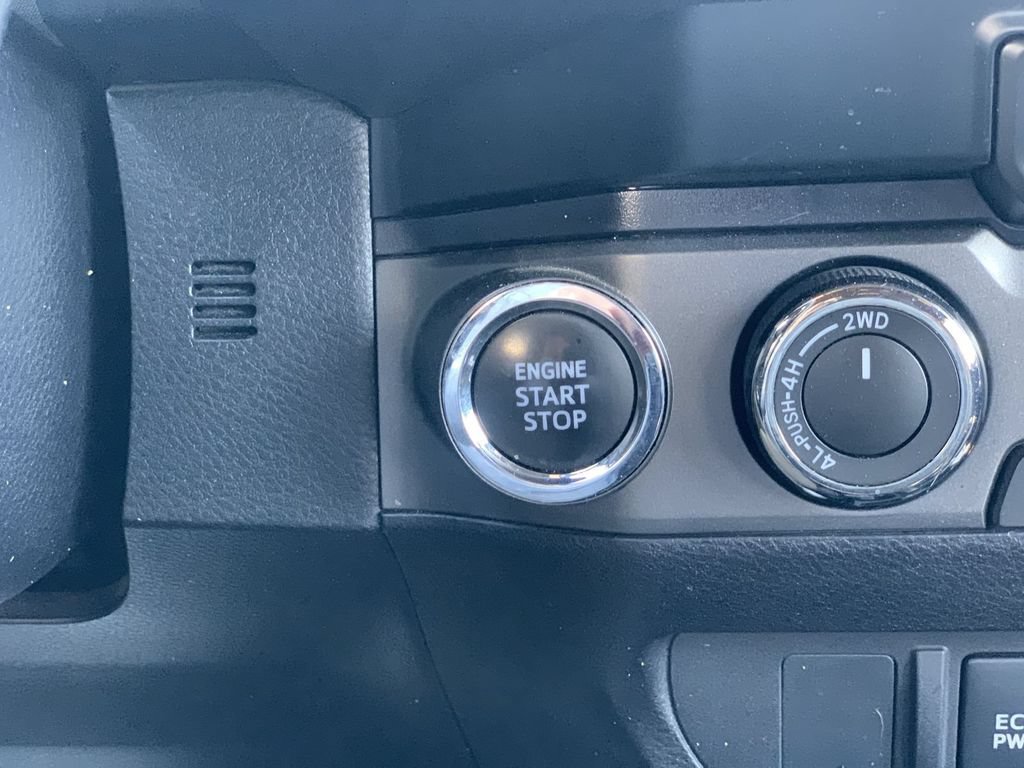 Used 2023 Toyota Tacoma TRD Sport AWD/4WD image 21