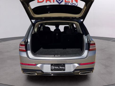 Used 2024 Genesis GV80 2.5T image 9