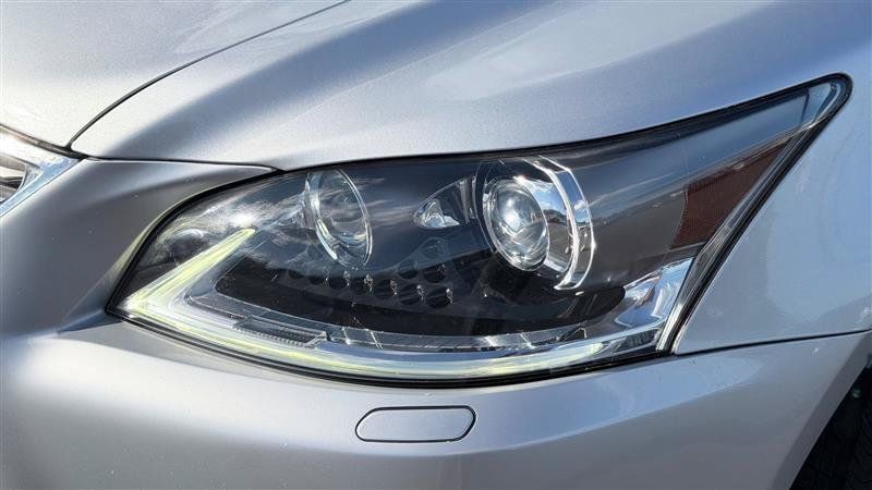 Used 2013 Lexus LS 460 w/ Comfort Pkg RWD image 11