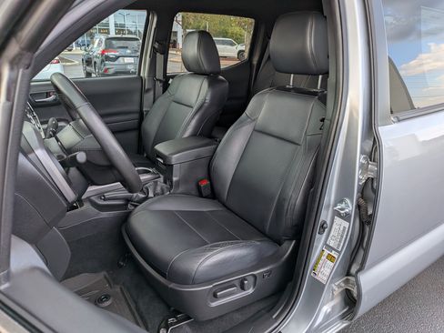 Certified 2023 Toyota Tacoma TRD Sport w/ TRD Premium Sport Package AWD/4WD image 15