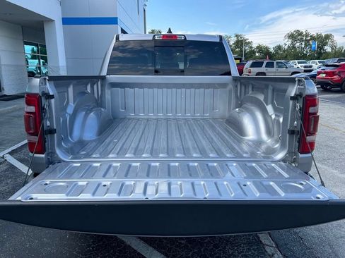 Used 2022 RAM 1500 Laramie RWD image 9