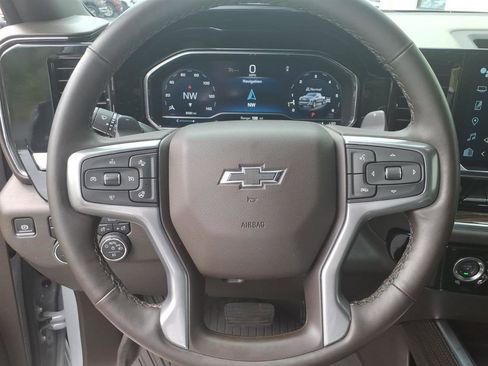 Used 2024 Chevrolet Silverado 1500 RST AWD/4WD image 8