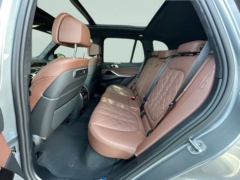 New 2026 BMW X5 xDrive40i w/ M Sport Package AWD/4WD image 22