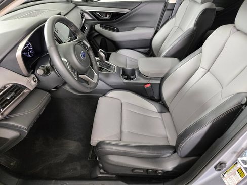 Certified 2025 Subaru Outback Limited AWD/4WD image 15