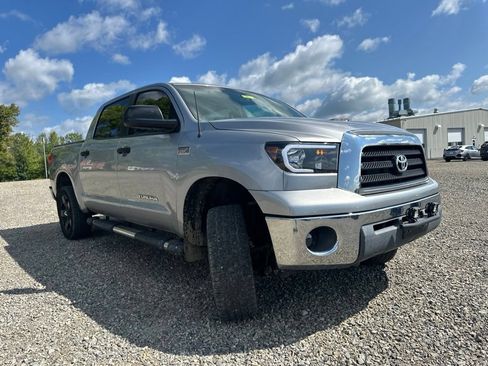 Used 2008 Toyota Tundra SR5 w/ TRD Off-Road Pkg AWD/4WD image 14