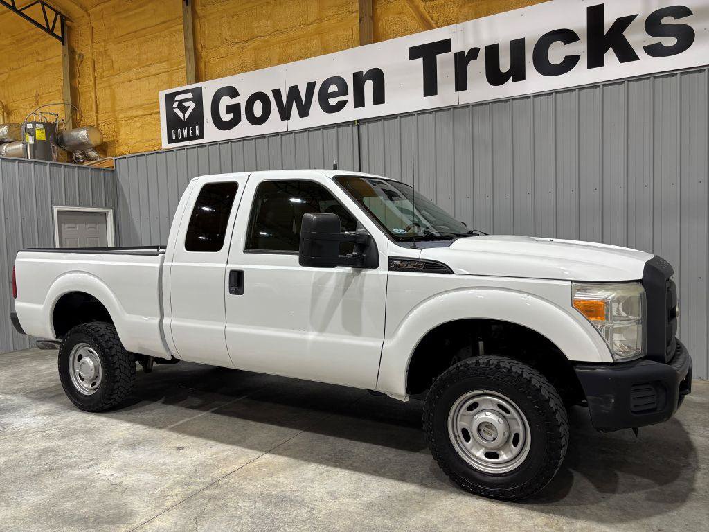 Used 2011 Ford F350 XL w/ Skid Plate Pkg AWD/4WD image 3