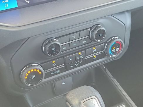 New 2026 Ford Bronco 2-Door AWD/4WD image 25