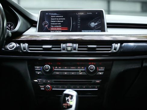 Used 2015 BMW X5 xDrive35i image 35