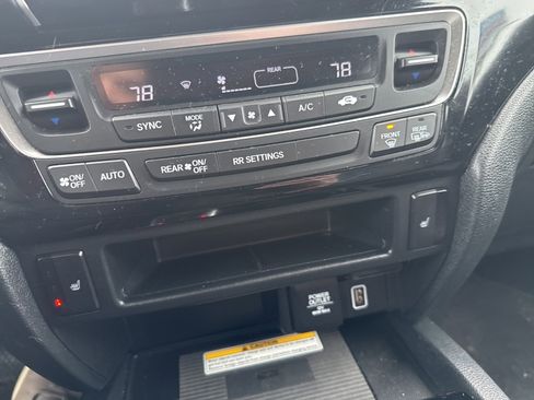 Used 2023 Honda Ridgeline Black Edition image 23