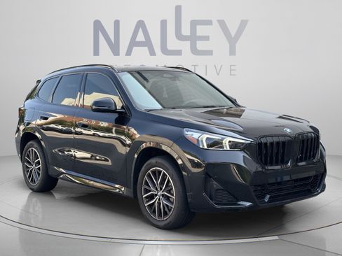 Used 2023 BMW X1 xDrive28i w/ M Sport Package AWD/4WD image 5