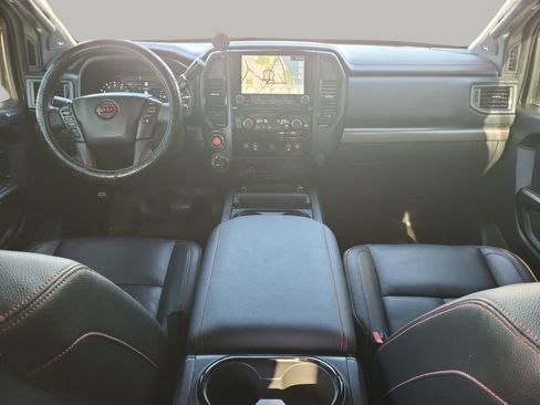 Used 2023 Nissan Titan PRO-4X w/ Pro-4x Convenience Package image 6