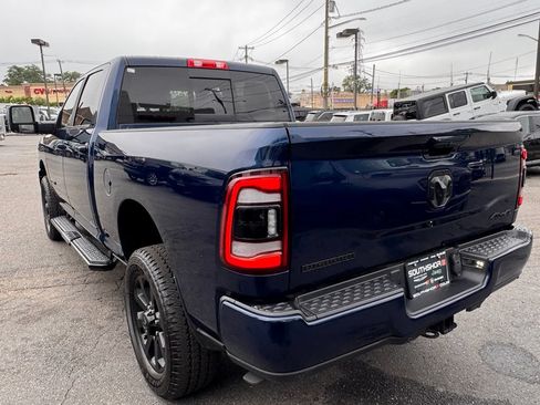 Used 2024 RAM 2500 Big Horn w/ Night Edition AWD/4WD image 5