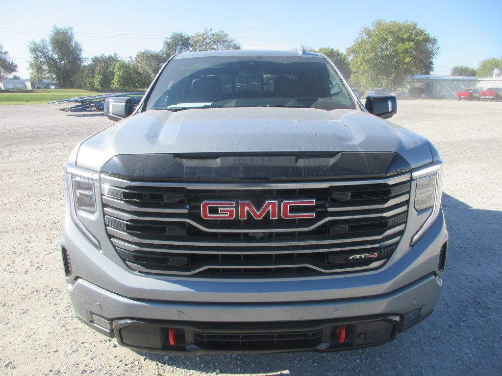 New 2026 GMC Sierra 1500 AT4 w/ AT4 Premium Package AWD/4WD image 11