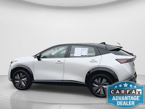 Used 2023 Nissan Ariya AWD image 6