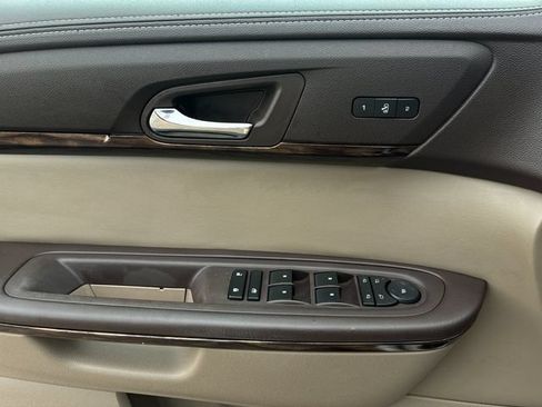 Used 2016 GMC Acadia Denali FWD image 12