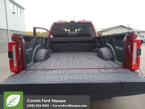 New 2026 Ford F350 Lariat w/ Black Appearance Package image 28