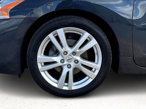 Used 2013 Nissan Altima 3.5 SL image 33