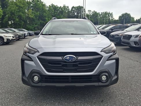 Certified 2024 Subaru Outback Premium AWD/4WD image 2