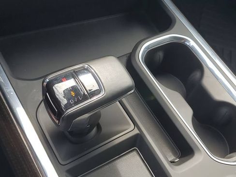 Certified 2023 Chevrolet Silverado 1500 LT AWD/4WD image 28