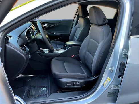 Used 2016 Chevrolet Malibu LT FWD image 21