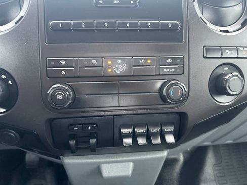 Used 2014 Ford F250 XL w/ Power Equipment Group image 18